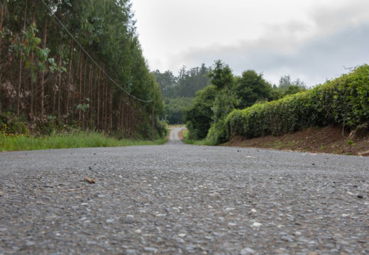 Moeche adxudica a reparación doutros tres quilómetros de pistas municipais